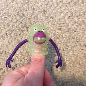 ⛱️2/$5⛱️Glow In The Dark Finger Monster "Sark", Finger Puppet